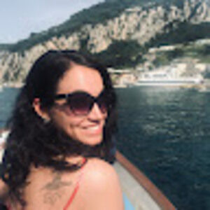 Meet your Posher, Kelly